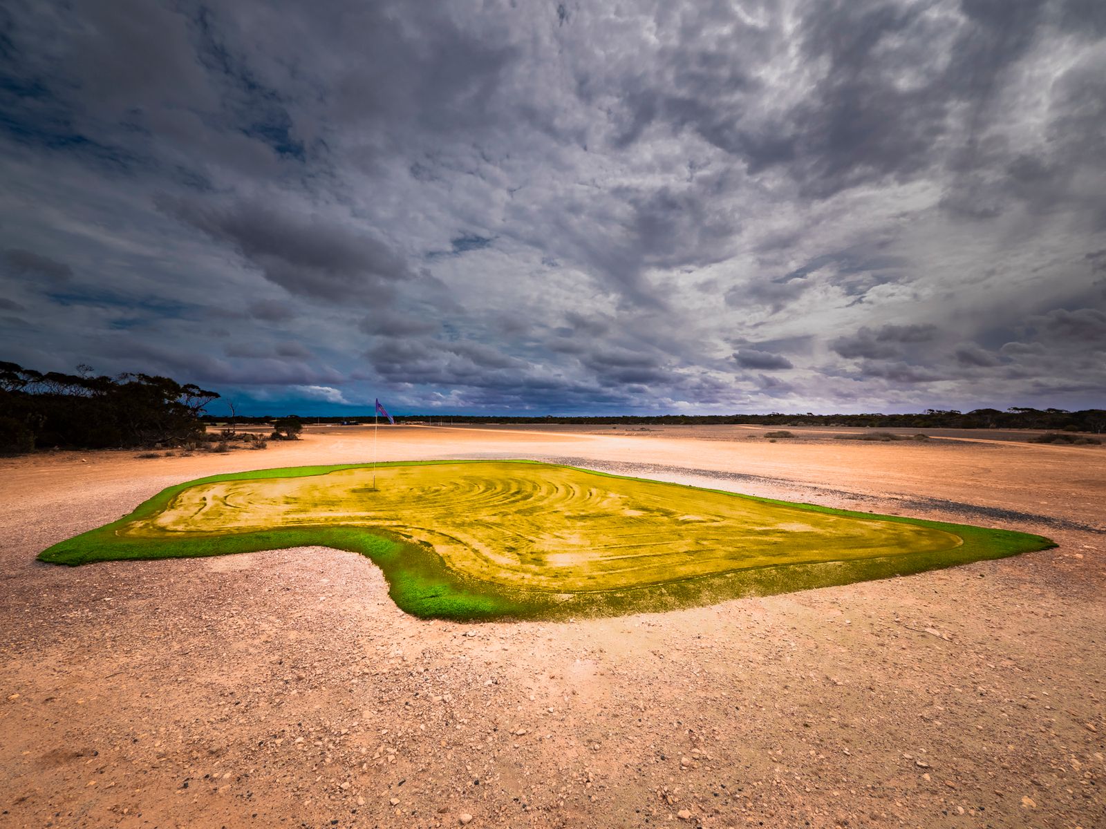 Nullarbor Links Image