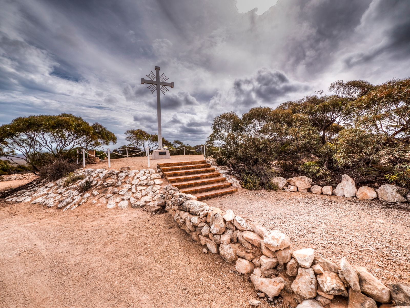 Eucla Roadside Cross Image